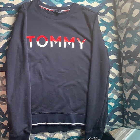 Tommy Hilfiger Women's Crew Neck Sweater - Picture 1 of 2